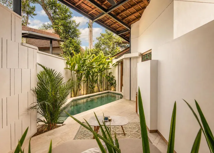 Opulent 1-br Just 800m From Canggu (Bali)