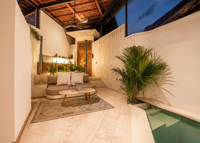 Opulent 1-br Just 800m From